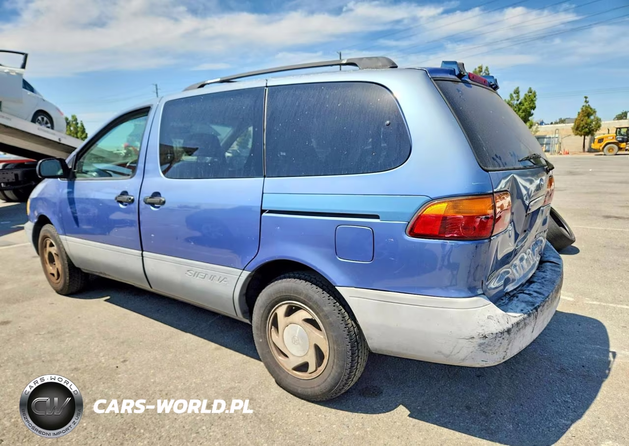 1998 Toyota Sienna Le VIN:4T3ZF13C3WU067522 - 2