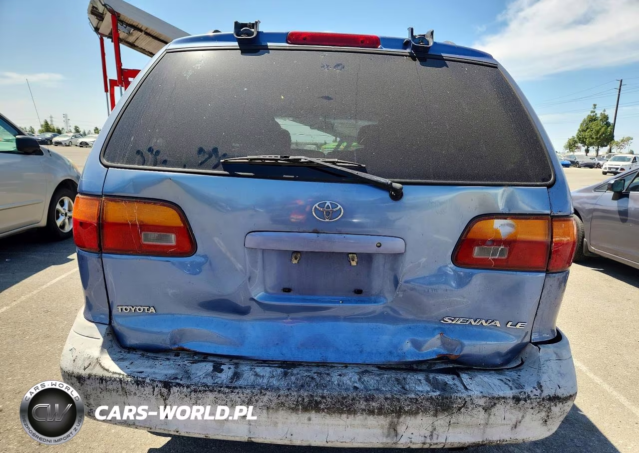 1998 Toyota Sienna Le VIN:4T3ZF13C3WU067522 - 6