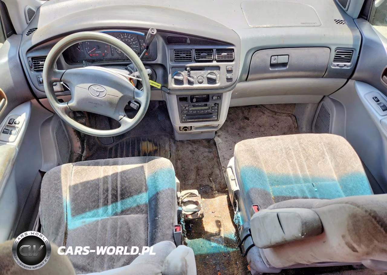 1998 Toyota Sienna Le VIN:4T3ZF13C3WU067522 - 8