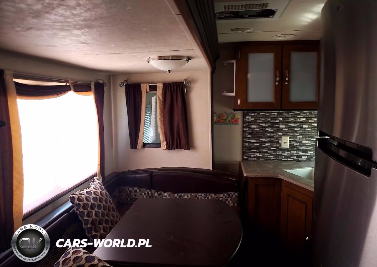 2017 Forest River Wildwood Camper VIN:4X4TWDC2XHA261247 - 5
