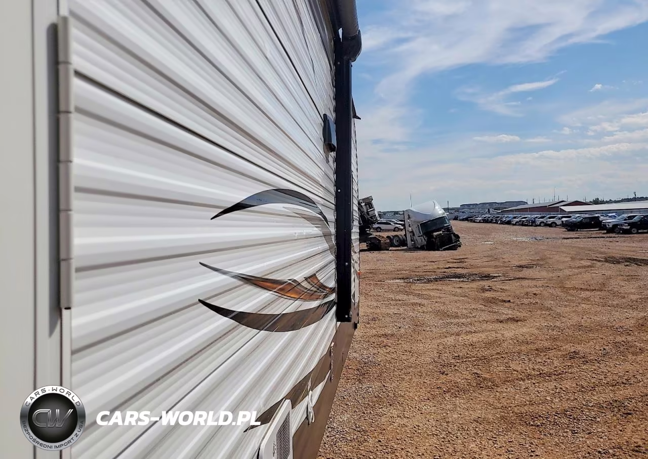 2017 Forest River Wildwood Camper VIN:4X4TWDC2XHA261247 - 9