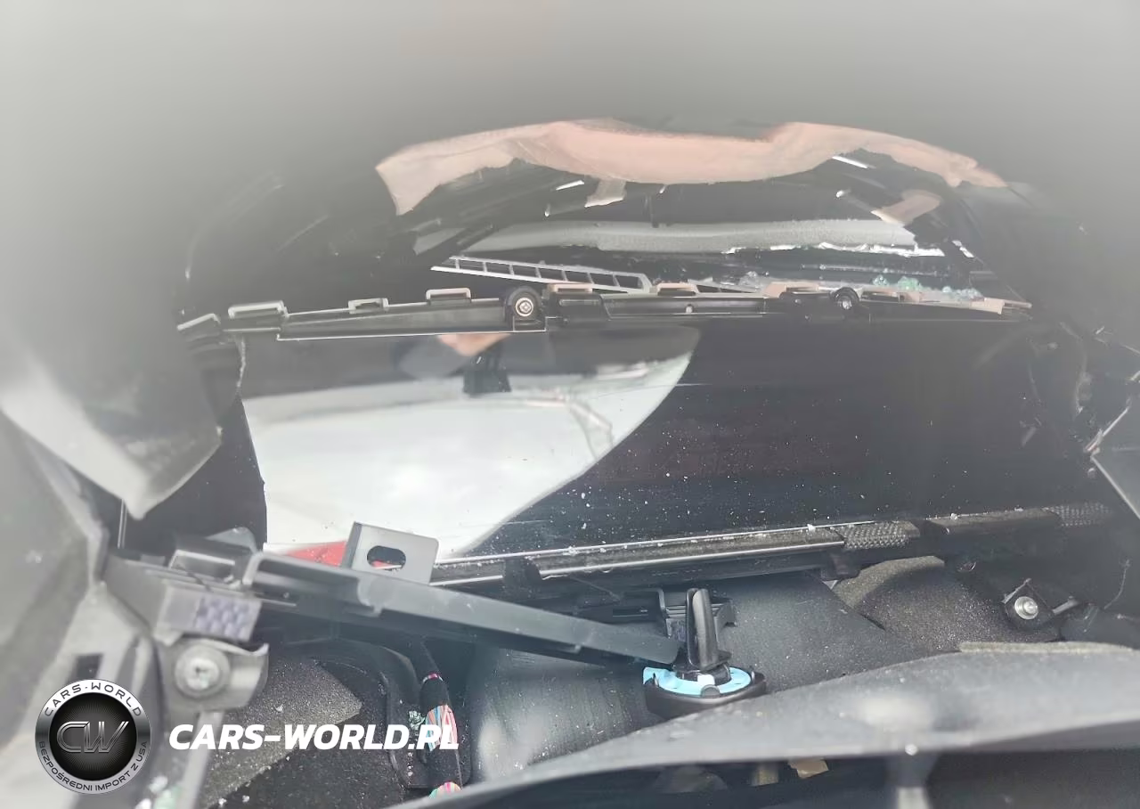 2012 Toyota Prius V Three VIN:JTDZN3EU3C3017898 - 9