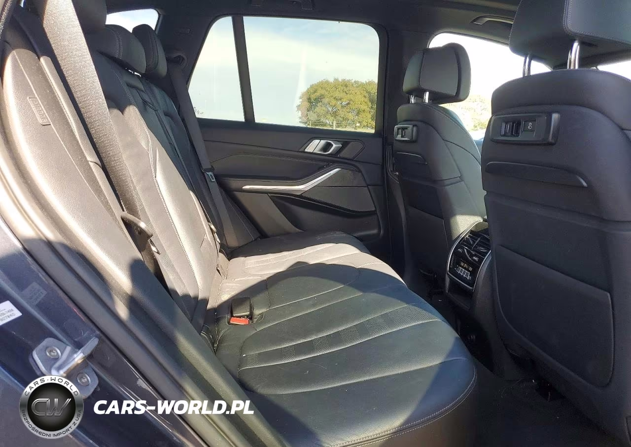 2019 BMW X5 xDrive40I VIN:5UXCR6C56KLL10019 - 11