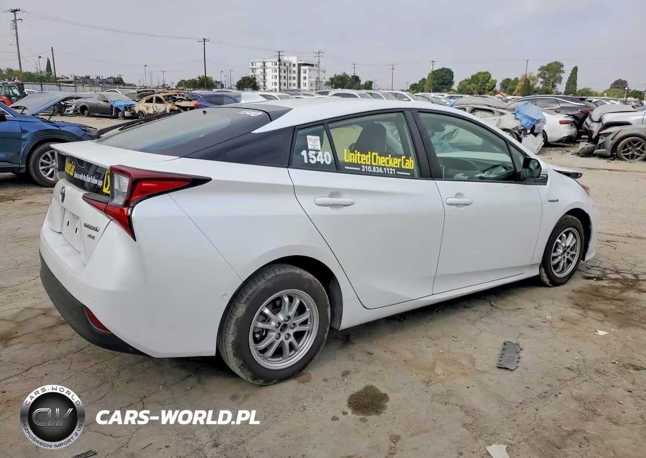 2021 Toyota Prius Xle Awd-E VIN:JTDL9MFU3M3025757 - 3