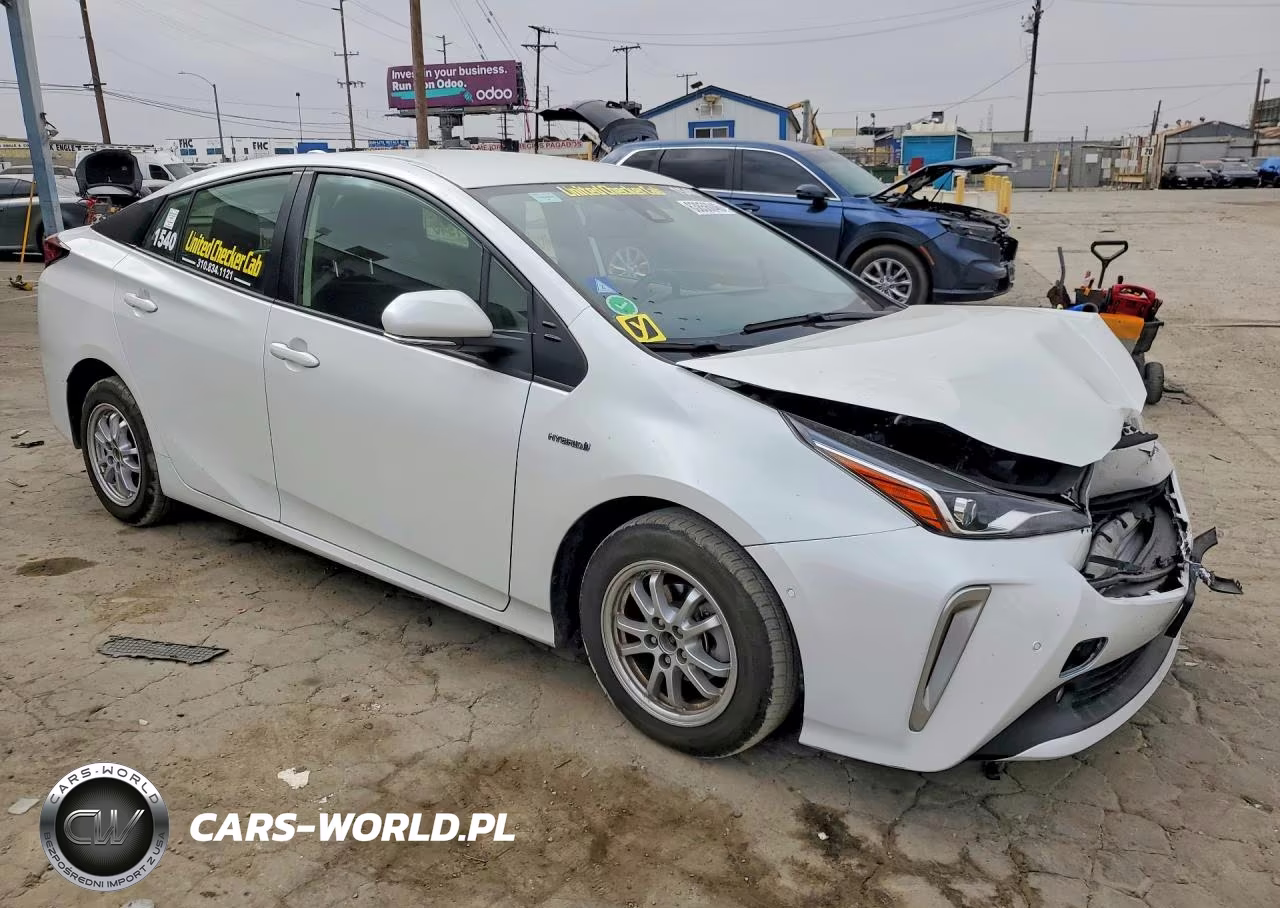 2021 Toyota Prius Xle Awd-E VIN:JTDL9MFU3M3025757 - 4