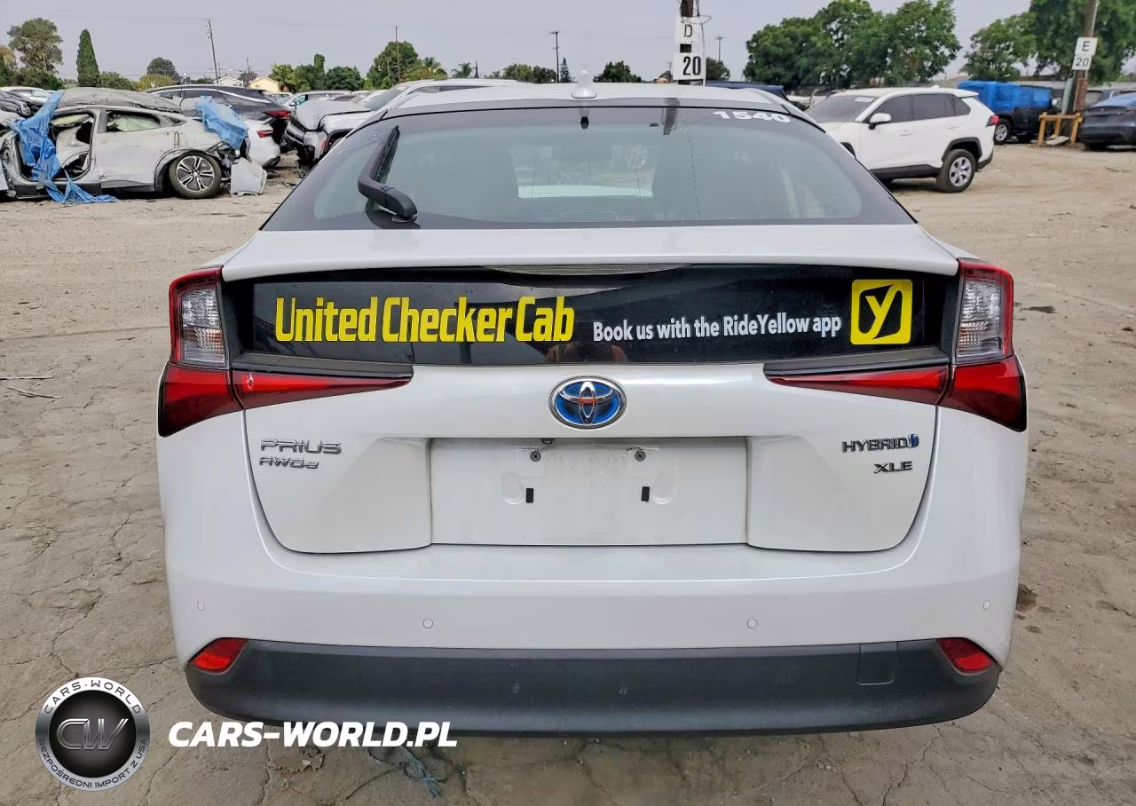 2021 Toyota Prius Xle Awd-E VIN:JTDL9MFU3M3025757 - 6