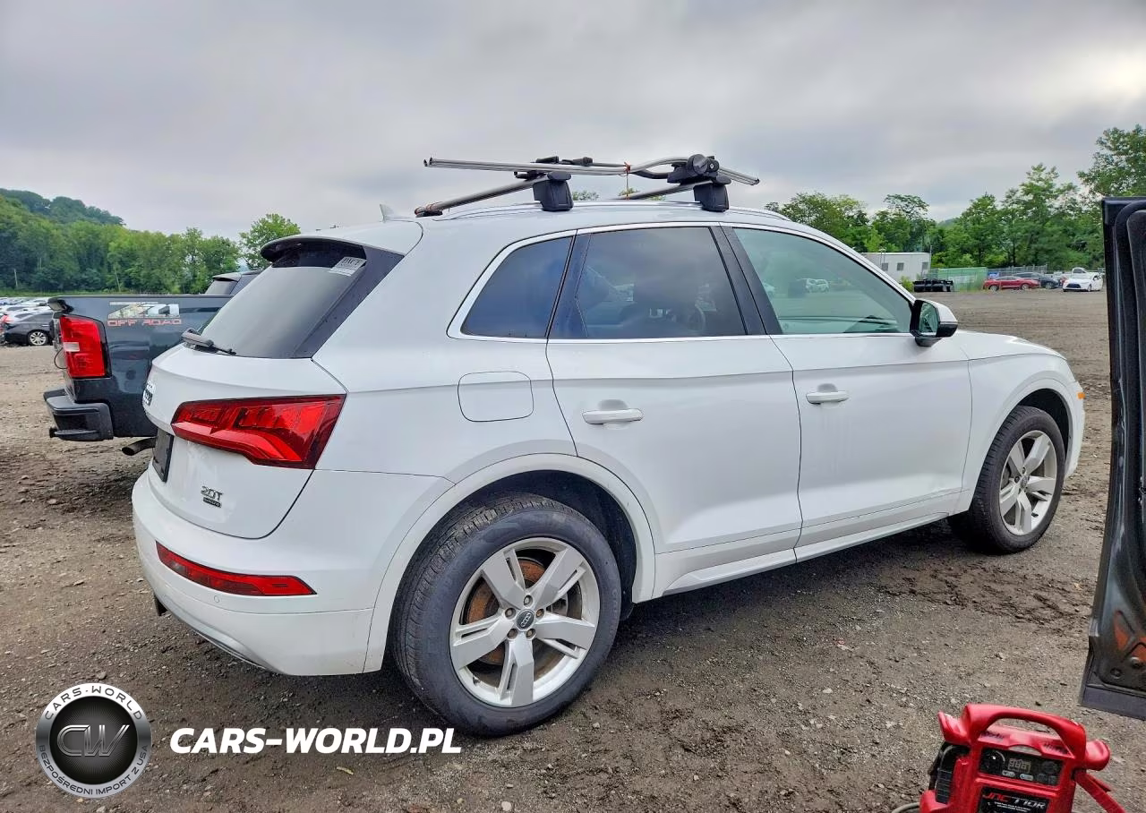 2018 Audi Q5 Premium Plus VIN:WA1BNAFYXJ2086351 - 3