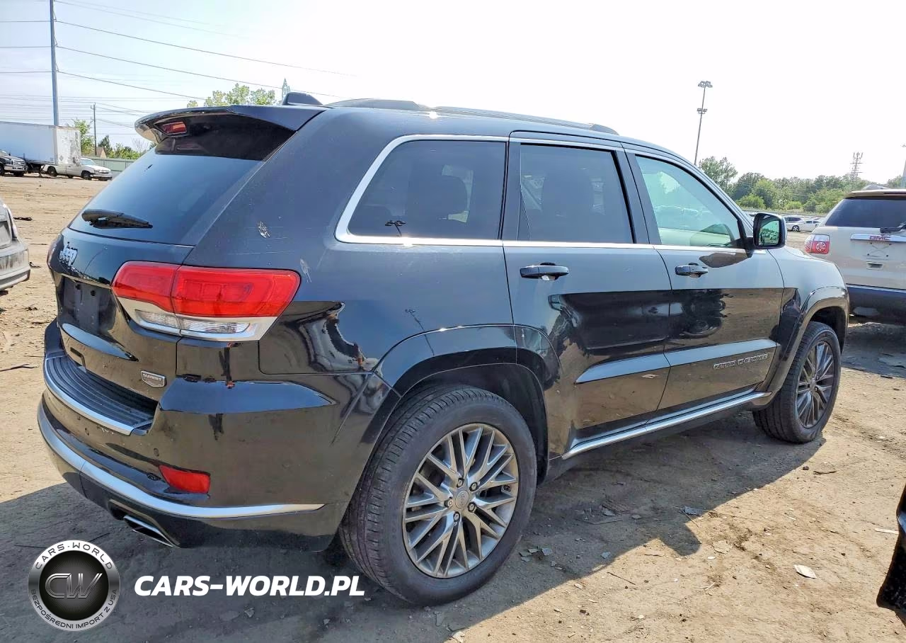 2017 Jeep Grand Cherokee Summit VIN:1C4RJFJTXHC811105 - 3