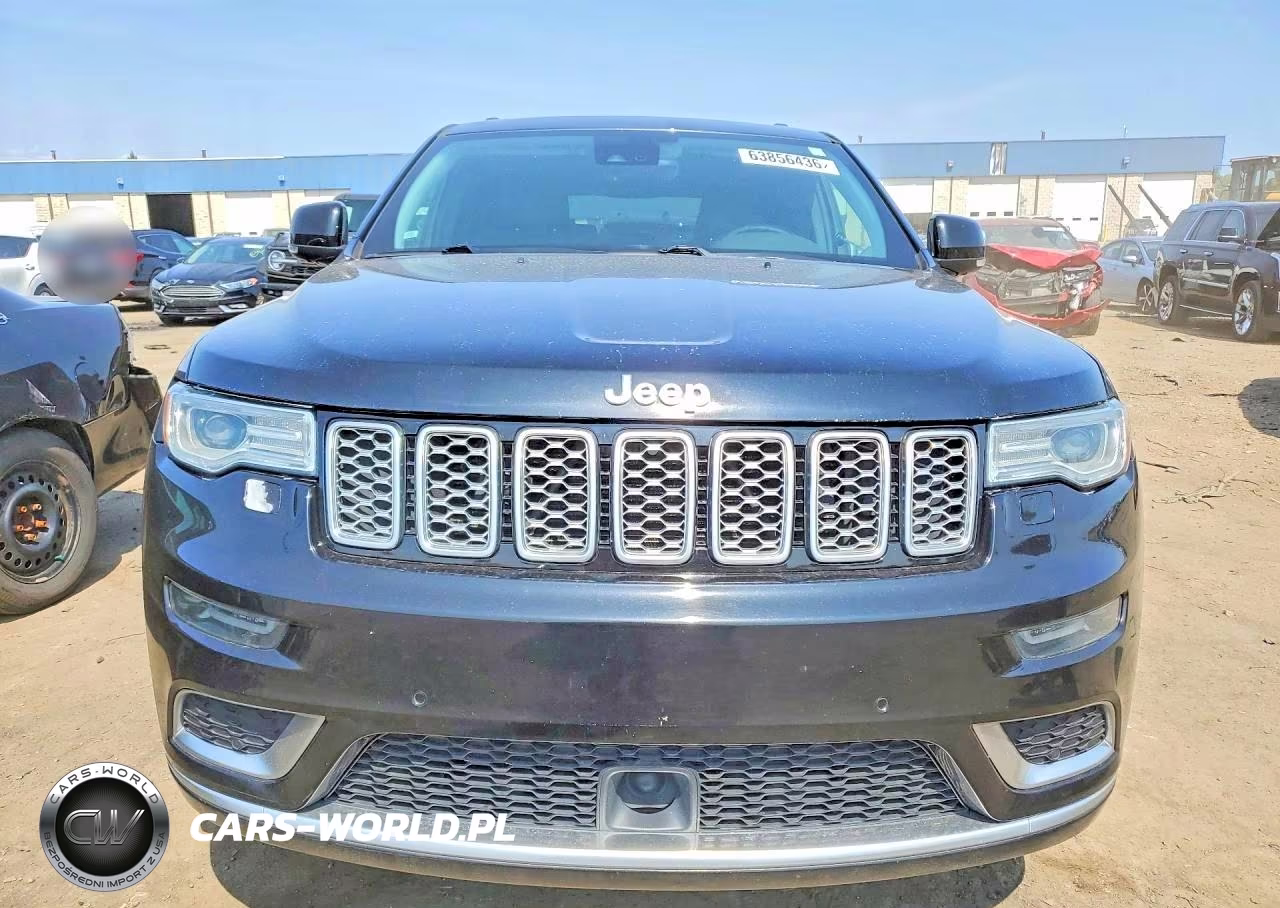 2017 Jeep Grand Cherokee Summit VIN:1C4RJFJTXHC811105 - 5