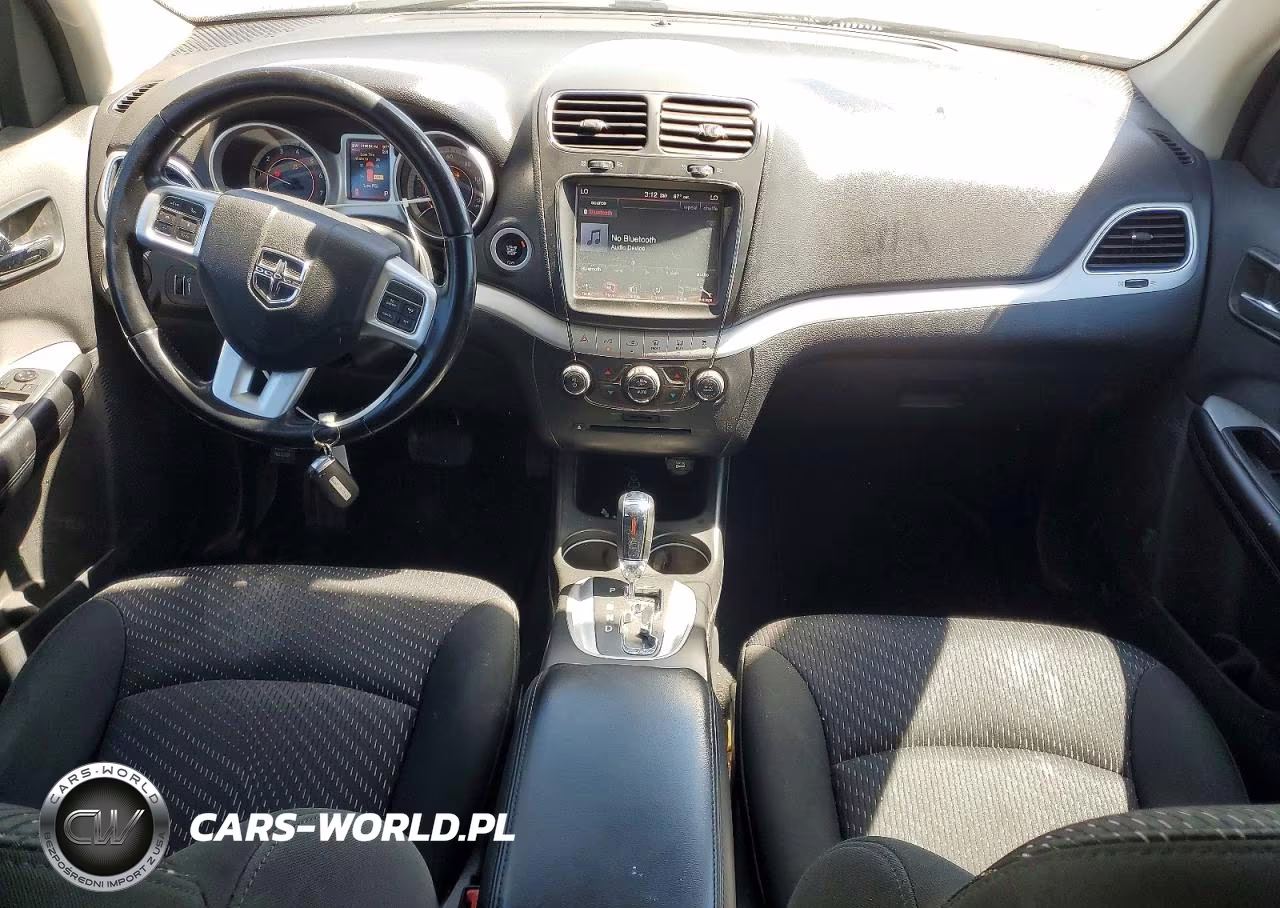 2019 Dodge Journey Se VIN:3C4PDCBB4KT872819 - 8