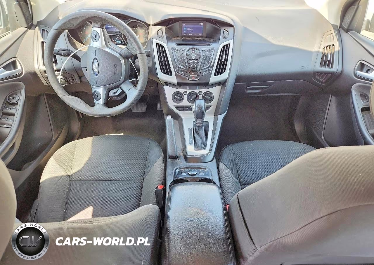 2014 Ford Focus Se VIN:1FADP3F23EL299230 - 8