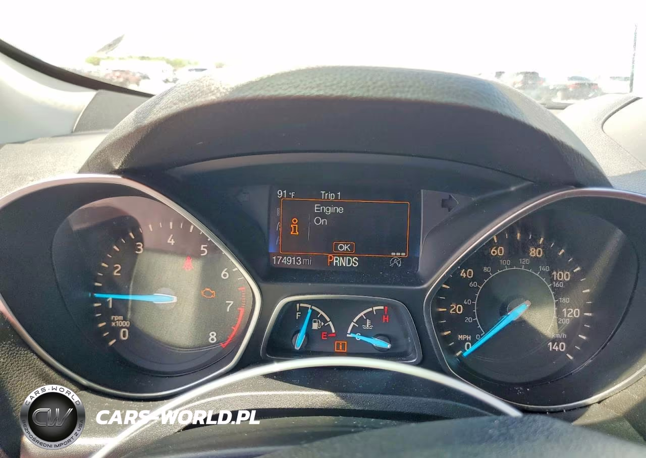 2017 Ford Escape Se VIN:1FMCU0GD4HUE63849 - 9