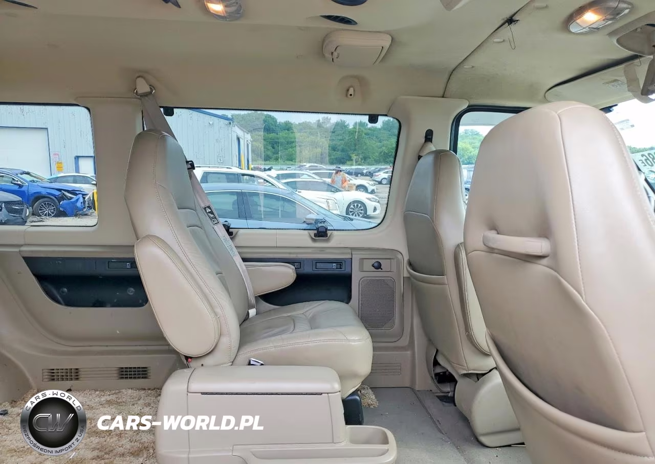 2003 Ford Econoline E150 Wagon VIN:1FMRE11L23HA06875 - 11