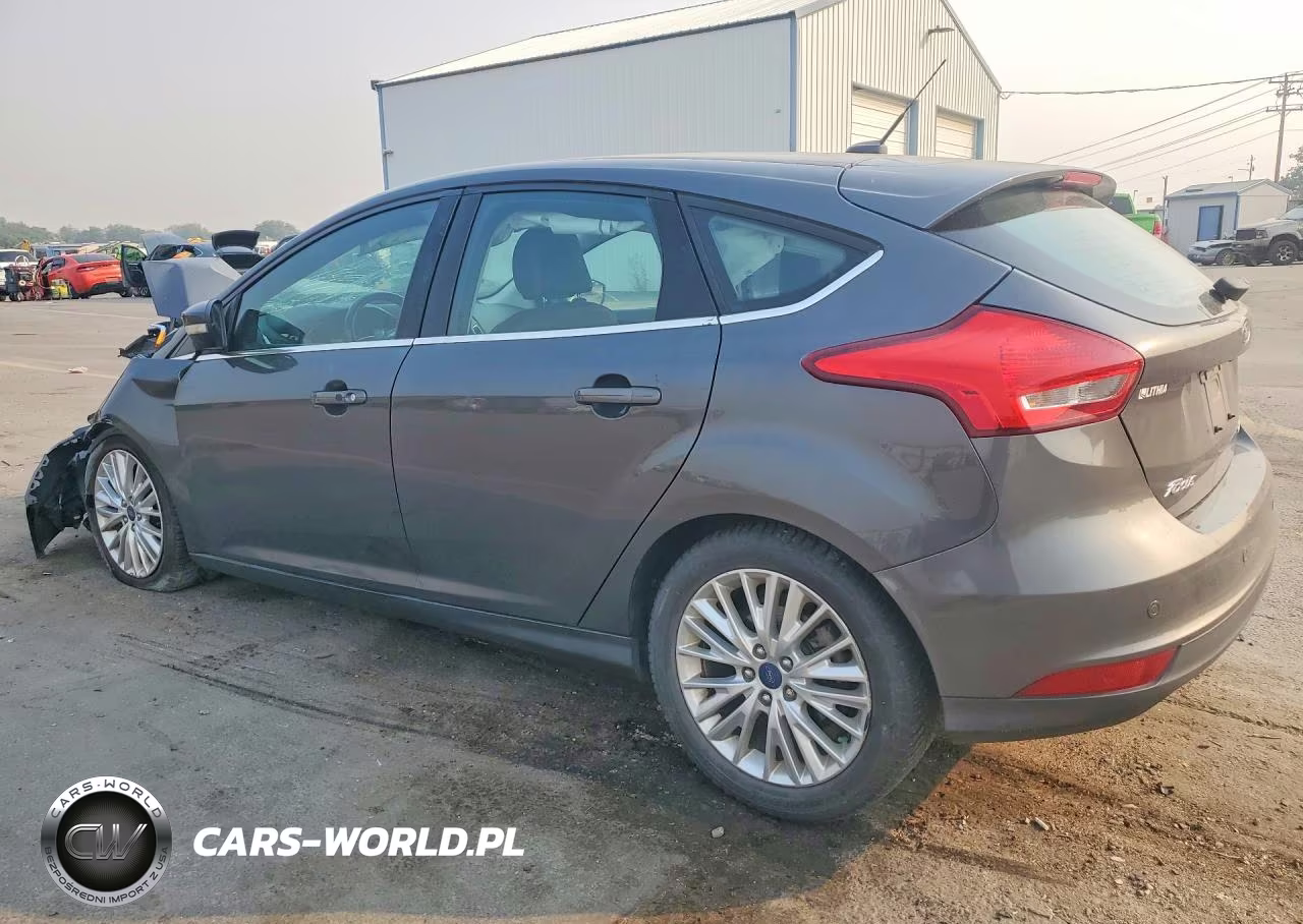 2017 Ford Focus Titanium VIN:1FADP3N25HL264856 - 2