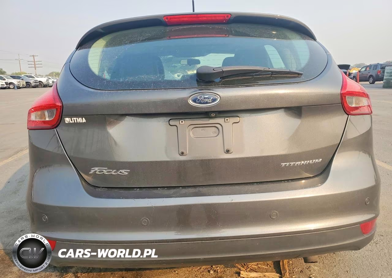 2017 Ford Focus Titanium VIN:1FADP3N25HL264856 - 6