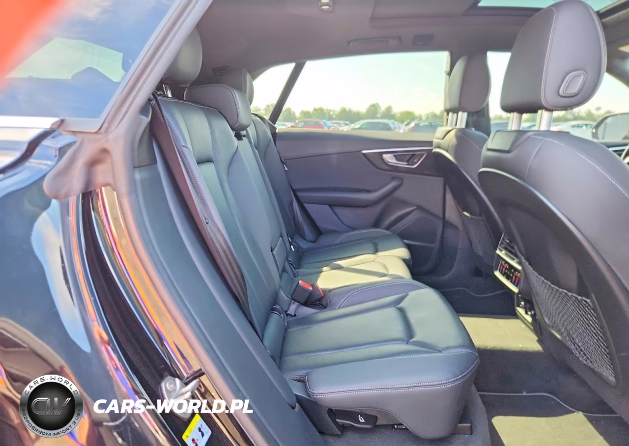 2019 Audi Q8 Premium Plus VIN:WA1BVAF14KD028373 - 11