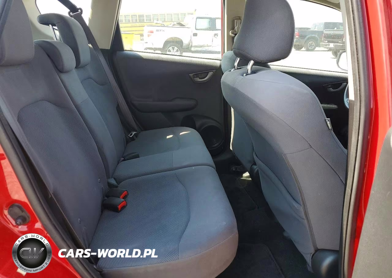 2012 Honda Fit VIN:JHMGE8H39CC024277 - 10