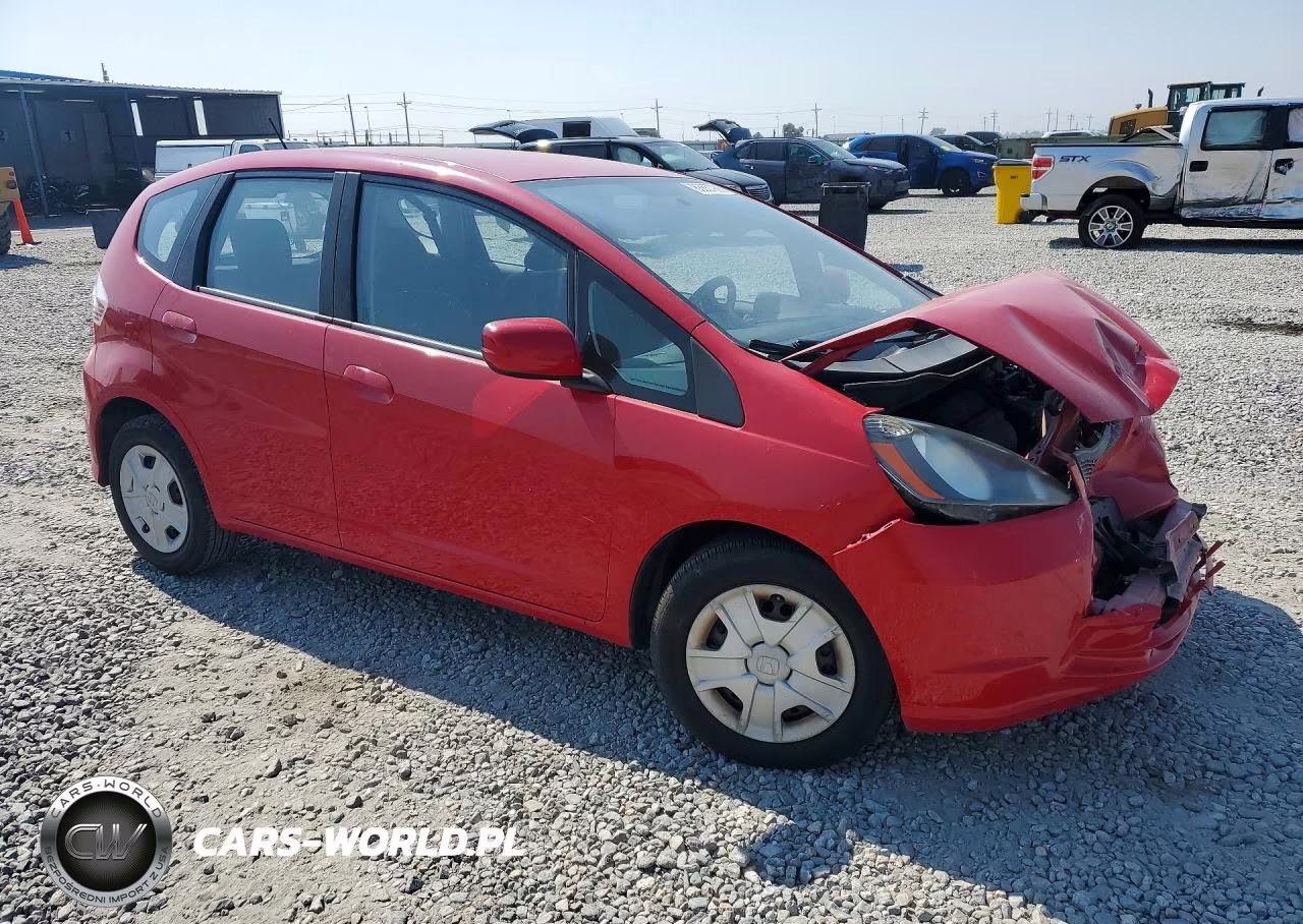 2012 Honda Fit VIN:JHMGE8H39CC024277 - 4