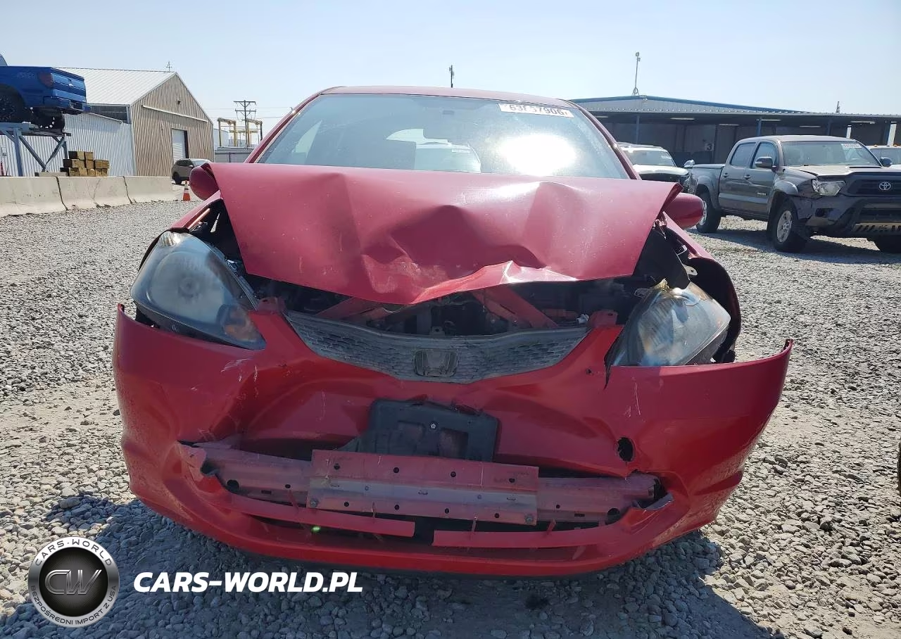 2012 Honda Fit VIN:JHMGE8H39CC024277 - 5