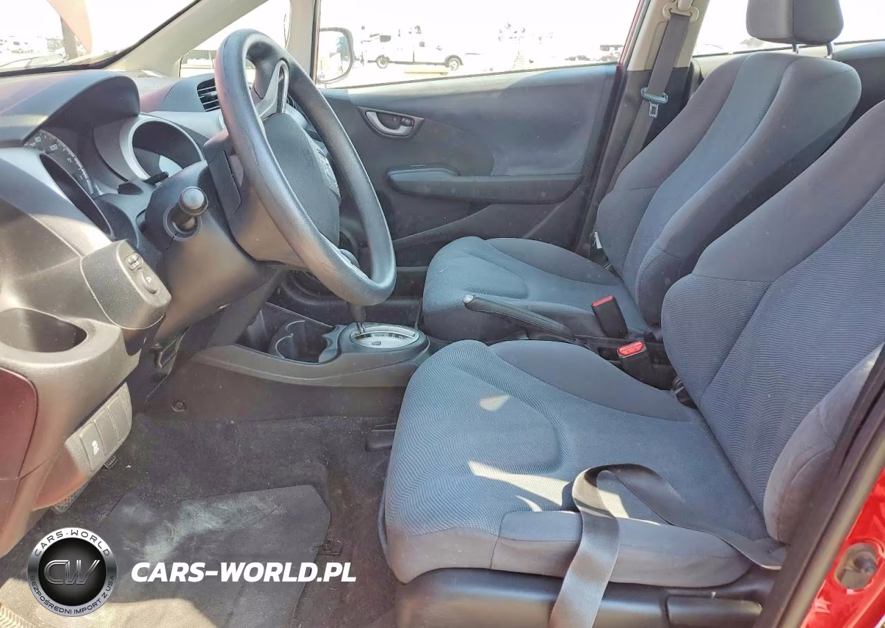 2012 Honda Fit VIN:JHMGE8H39CC024277 - 7