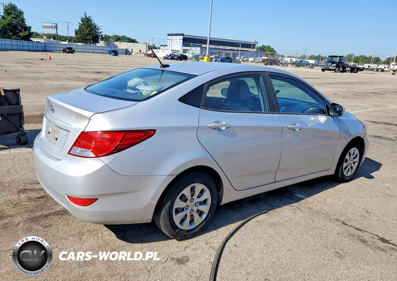 2017 Hyundai Accent Se VIN:KMHCT4AE8HU172816 - 3