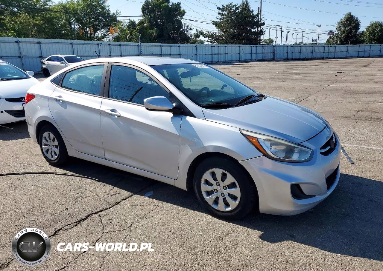 2017 Hyundai Accent Se VIN:KMHCT4AE8HU172816 - 4
