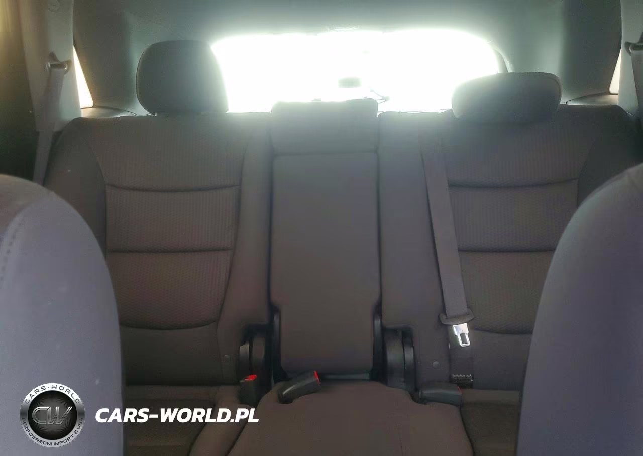 2012 Kia Sorento Lx VIN:5XYKTCA62CG250827 - 10
