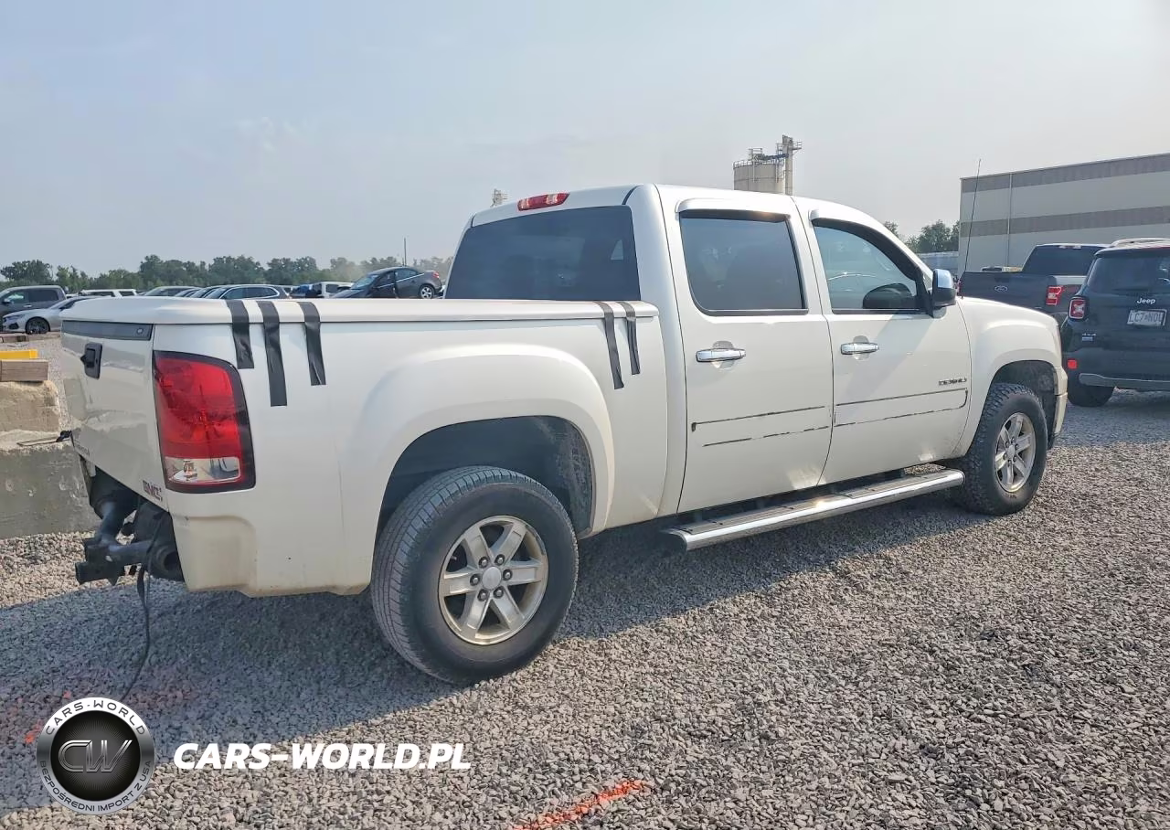 2011 GMC Sierra K1500 Denali VIN:3GTP2XE2XBG223835 - 3