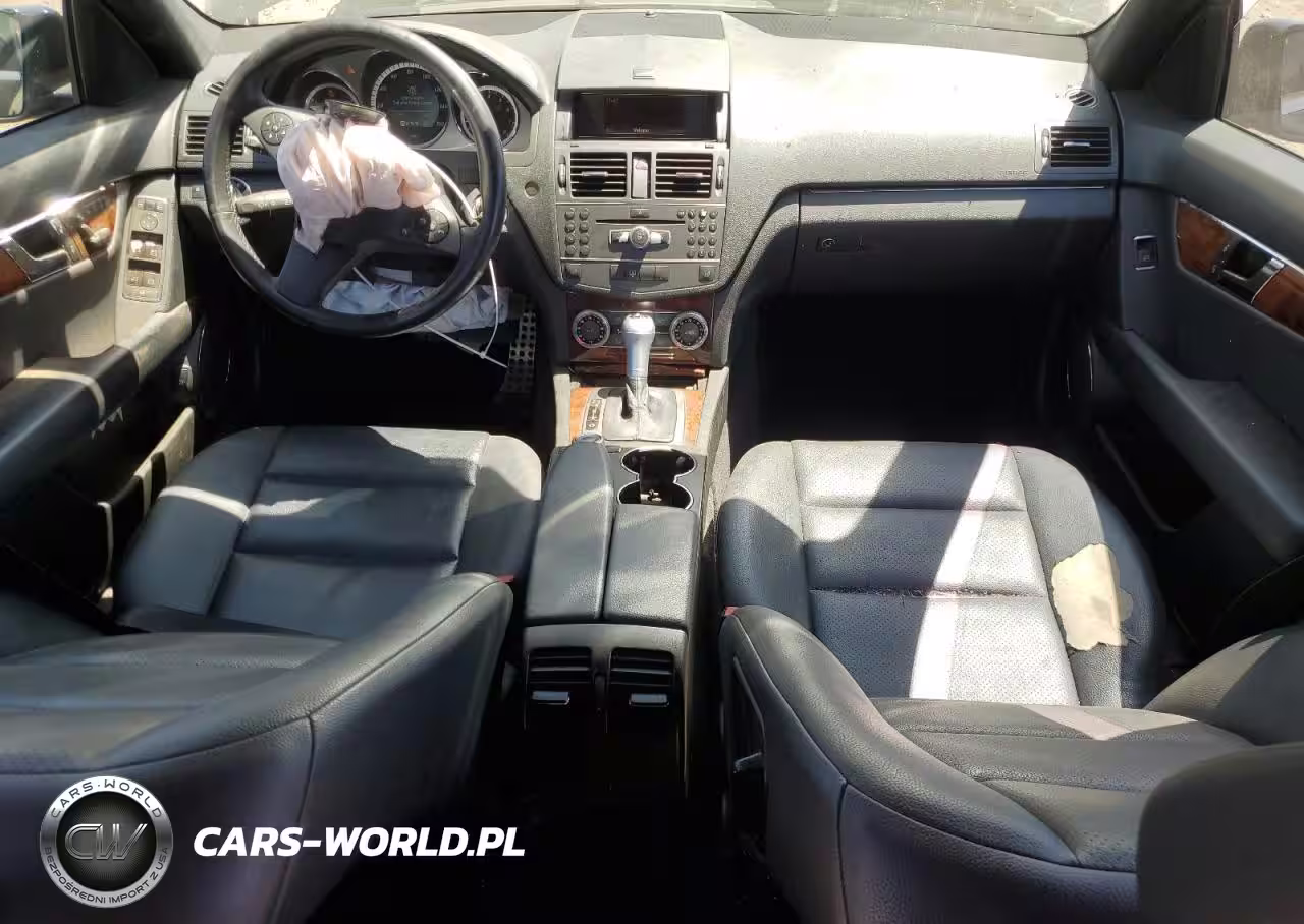 2011 Mercedes-Benz C 300 VIN:WDDGF5EB9BF629931 - 8