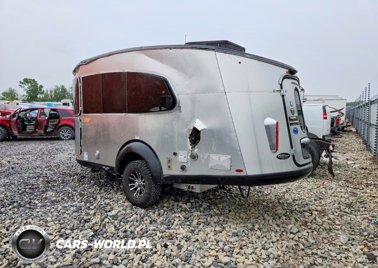 2022 Airstream Base Camp Camper VIN:1SMG4DD23NJ207406 - 3
