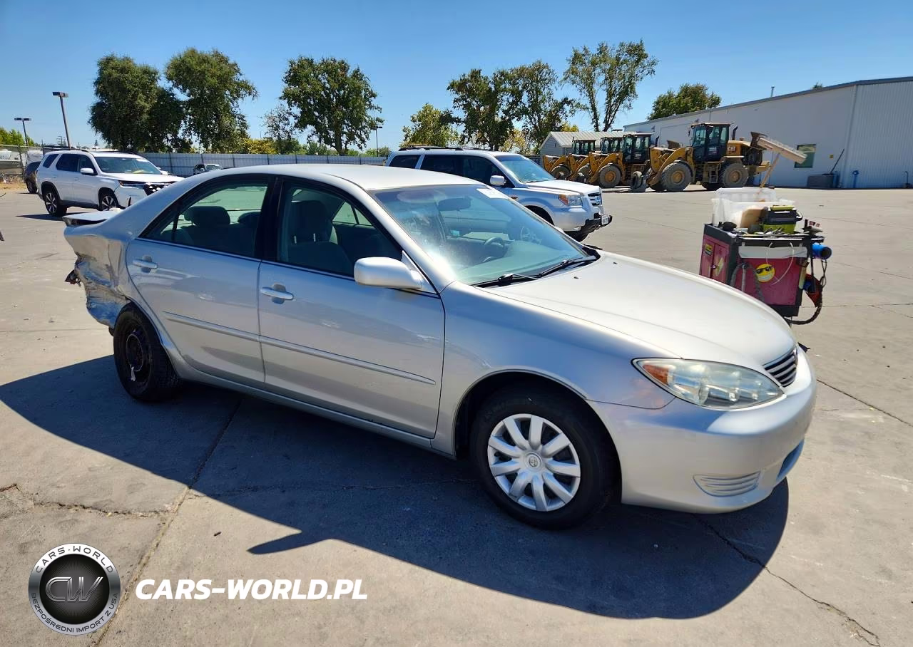 2006 Toyota Camry Le VIN:4T1BE32K56U162505 - 4