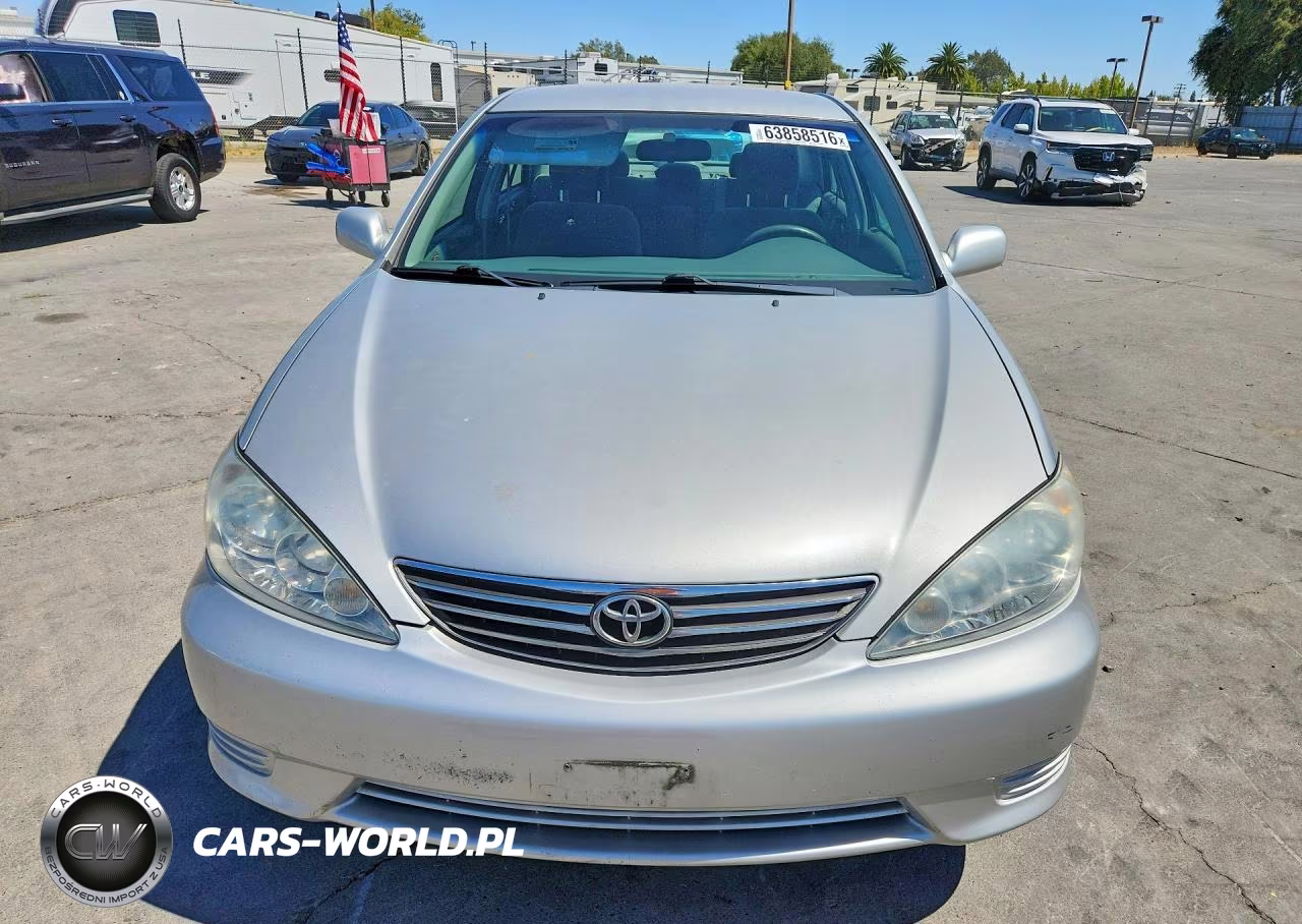 2006 Toyota Camry Le VIN:4T1BE32K56U162505 - 5