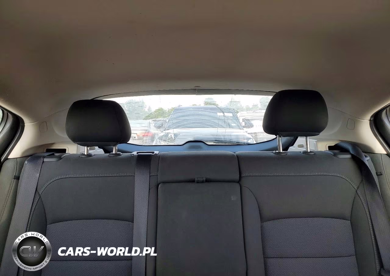 2018 Chevrolet Cruze Lt VIN:3G1BE6SM6JS623008 - 10