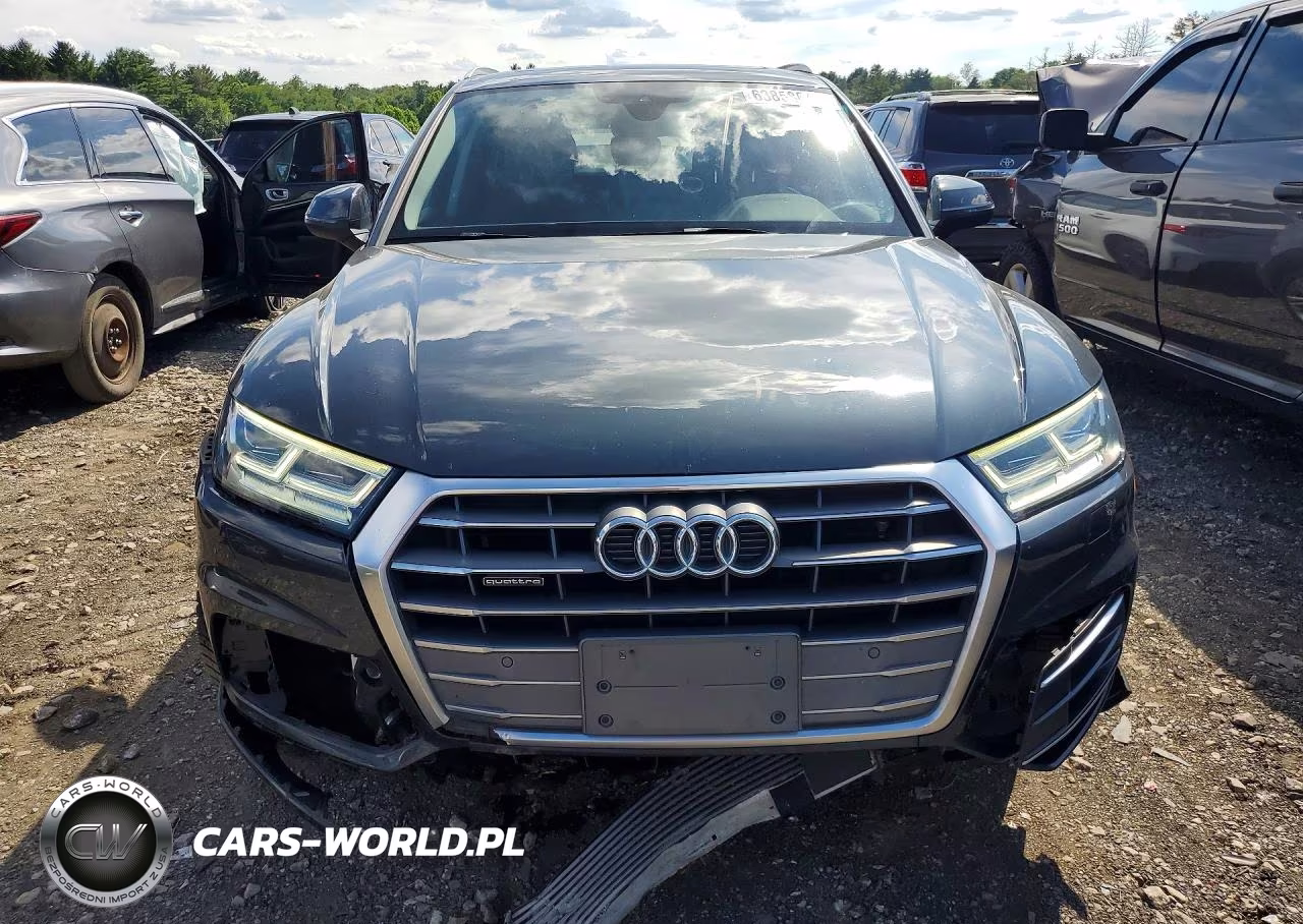2018 Audi Q5 Premium Plus VIN:WA1BNAFY6J2040676 - 5