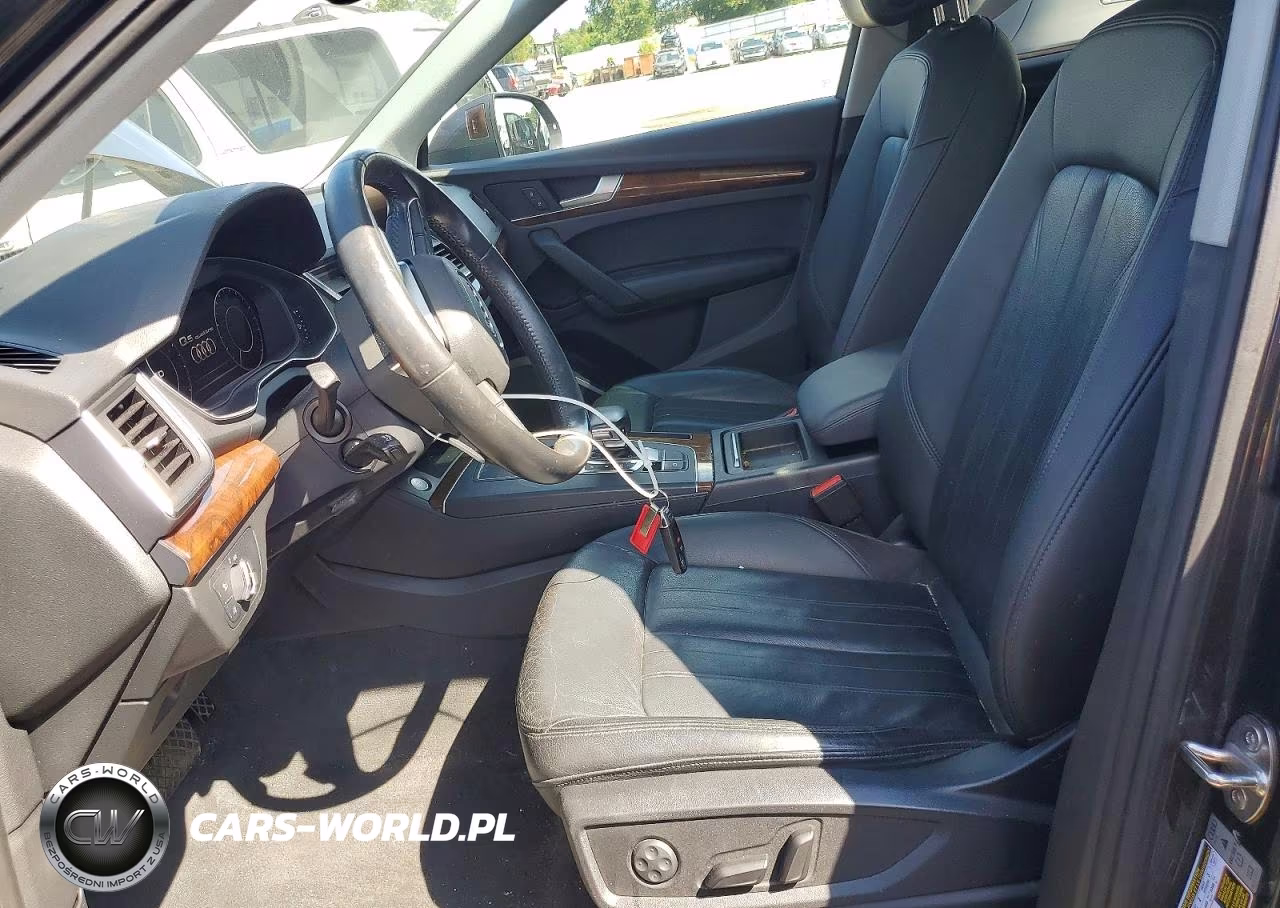 2018 Audi Q5 Premium Plus VIN:WA1BNAFY6J2040676 - 7