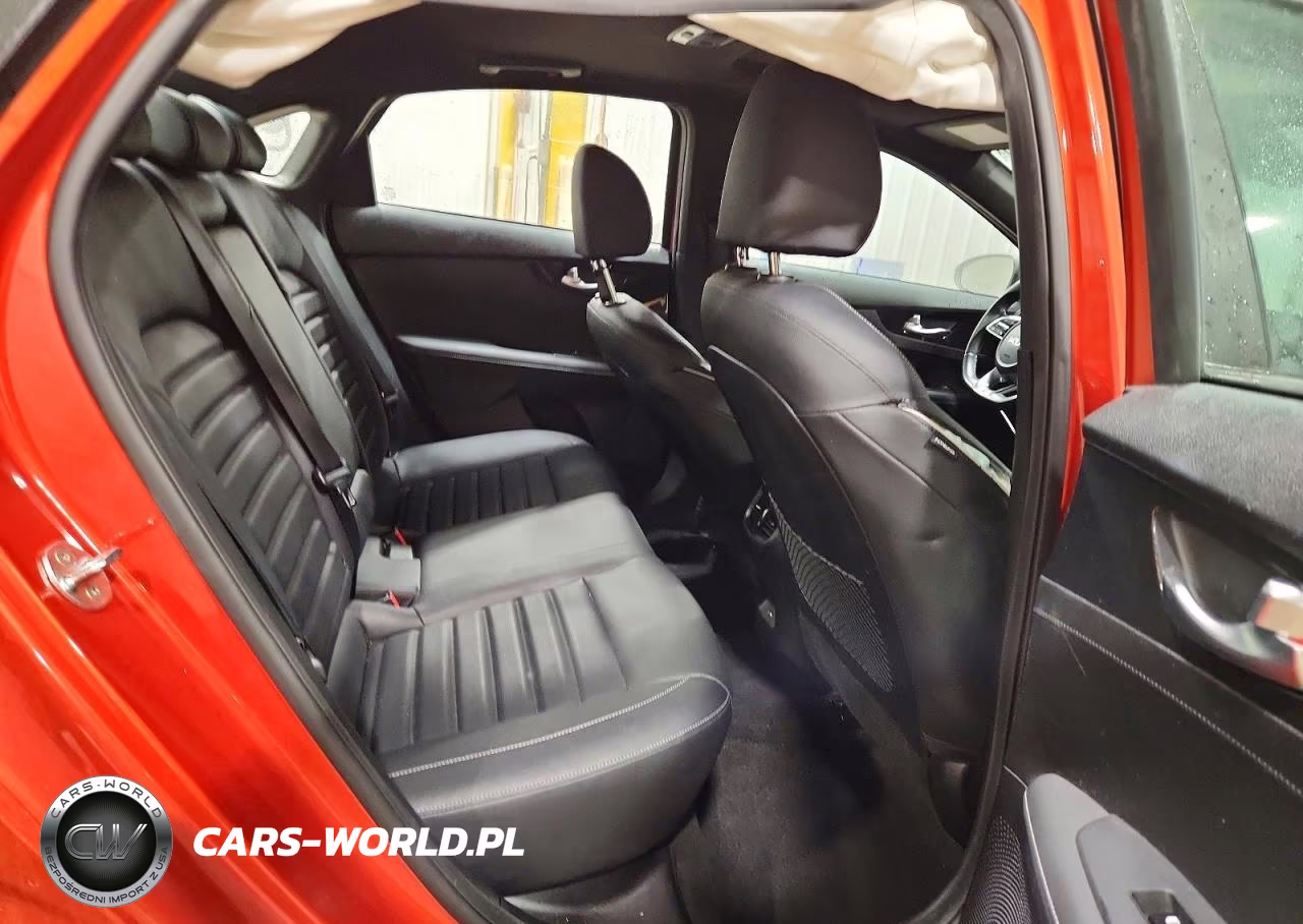 2023 Kia Forte Gt Line VIN:3KPF54AD9PE514967 - 10