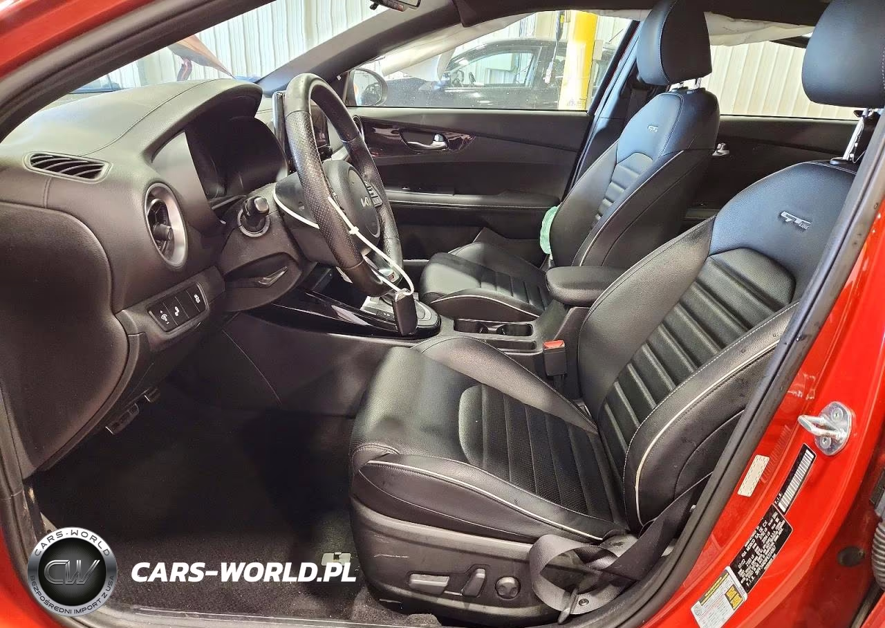 2023 Kia Forte Gt Line VIN:3KPF54AD9PE514967 - 7