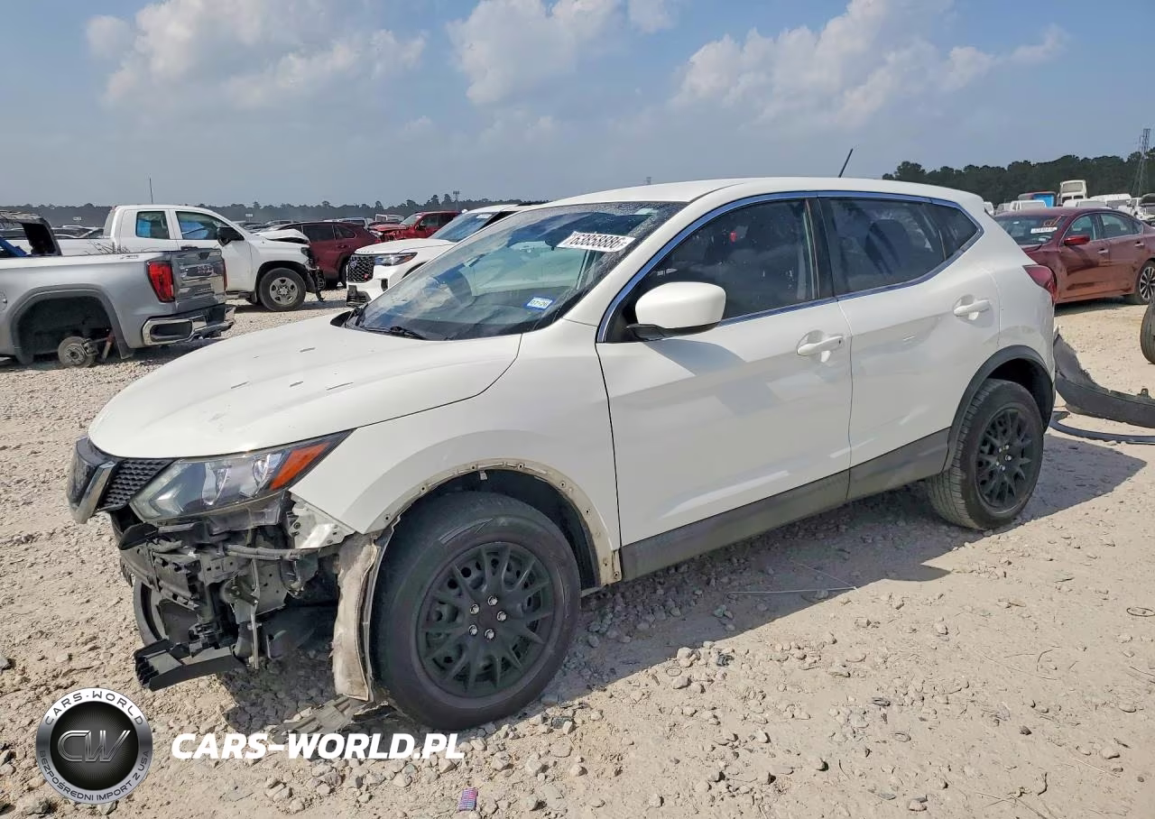 2018 Nissan Rogue Sport S