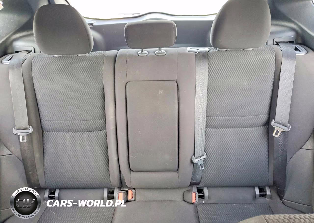 2018 Nissan Rogue Sport S VIN:JN1BJ1CPXJW155581 - 10