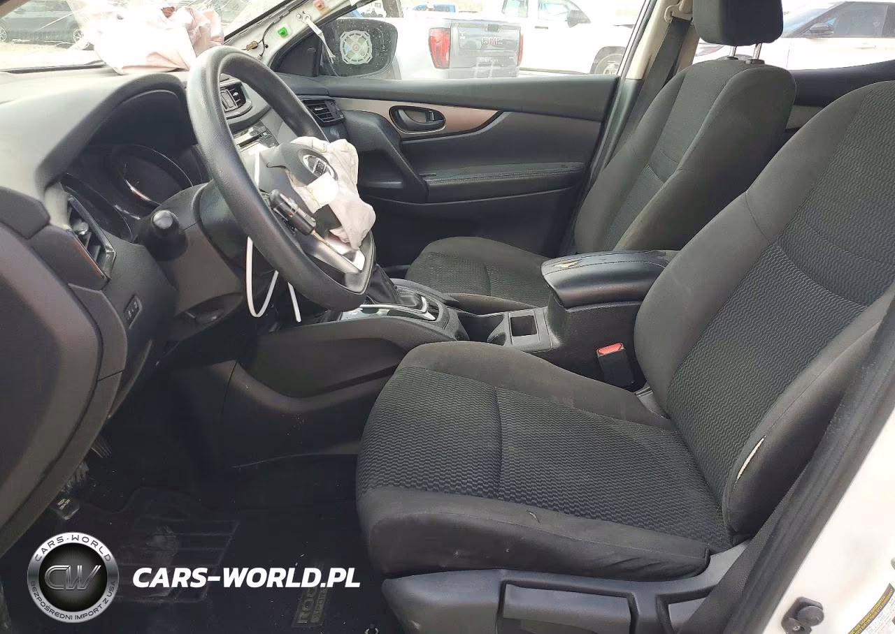 2018 Nissan Rogue Sport S VIN:JN1BJ1CPXJW155581 - 7