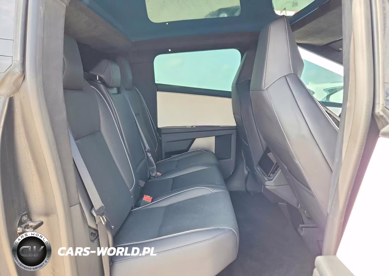 2024 Tesla Cybertruck VIN:7G2CEHEE2RA026867 - 10
