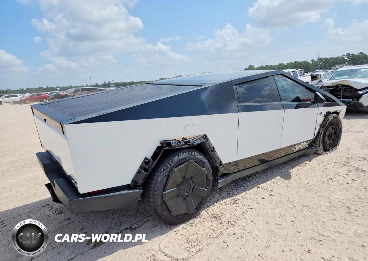 2024 Tesla Cybertruck VIN:7G2CEHEE2RA026867 - 3