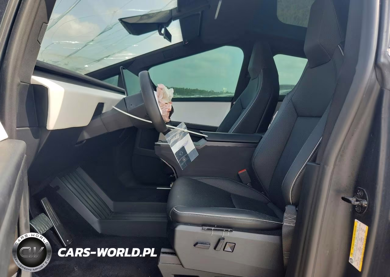 2024 Tesla Cybertruck VIN:7G2CEHEE2RA026867 - 7