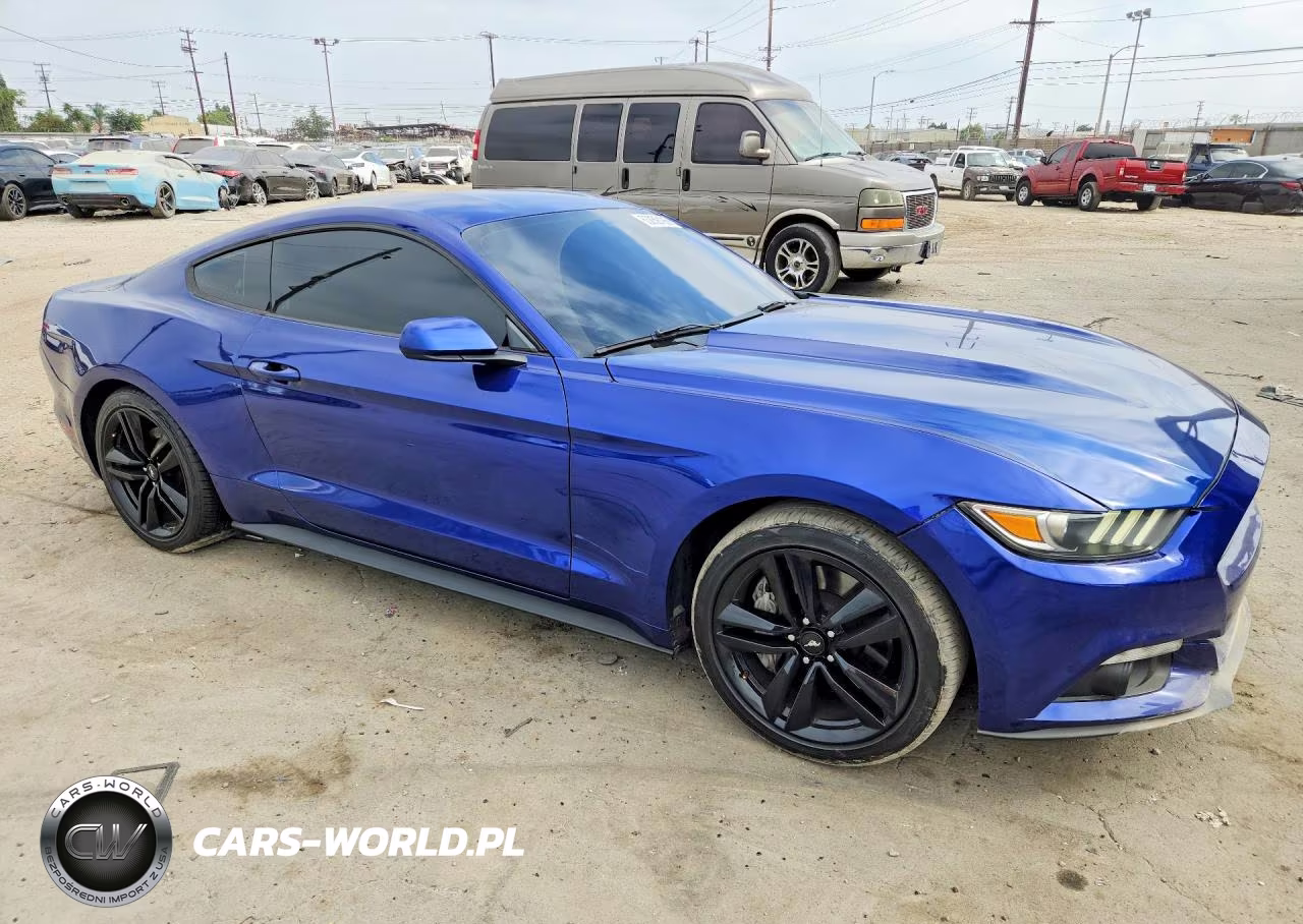 2016 Ford Mustang VIN:1FA6P8TH4G5226065 - 4