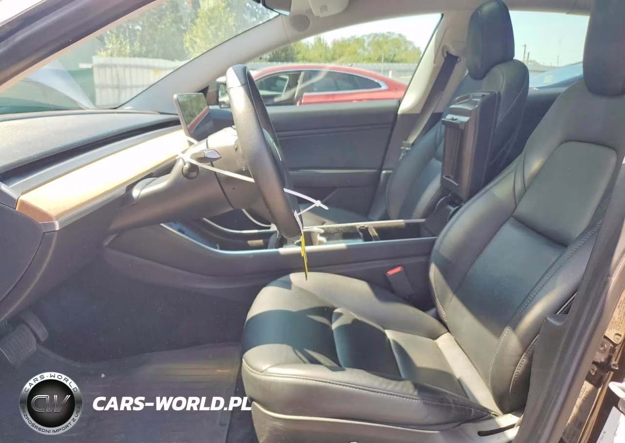 2019 Tesla Model 3 VIN:5YJ3E1EB6KF388967 - 7