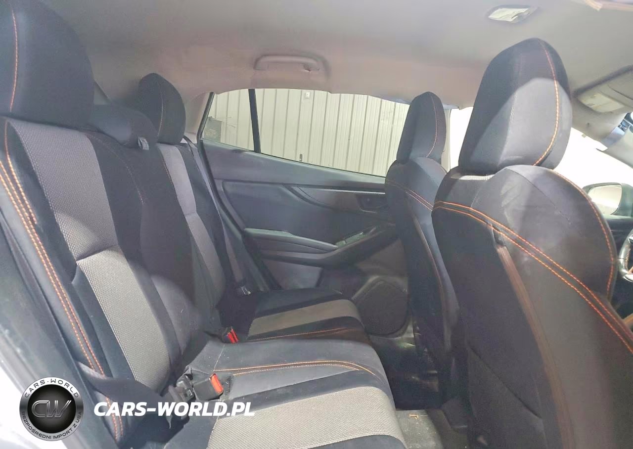 2018 Subaru Crosstrek Premium VIN:JF2GTABC5JH207877 - 11