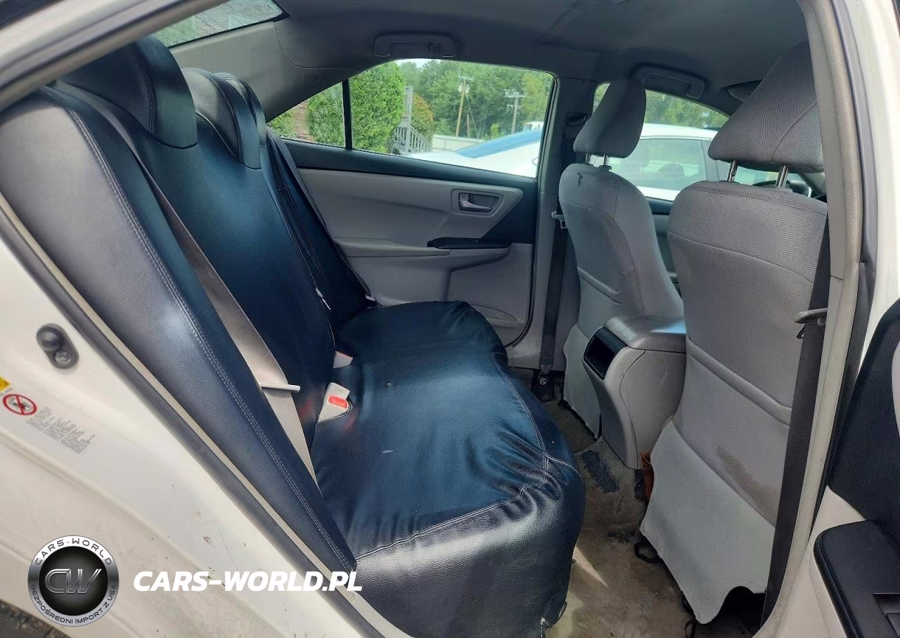 2017 Toyota Camry Hybrid Le VIN:4T1BD1FK8HU217467 - 10