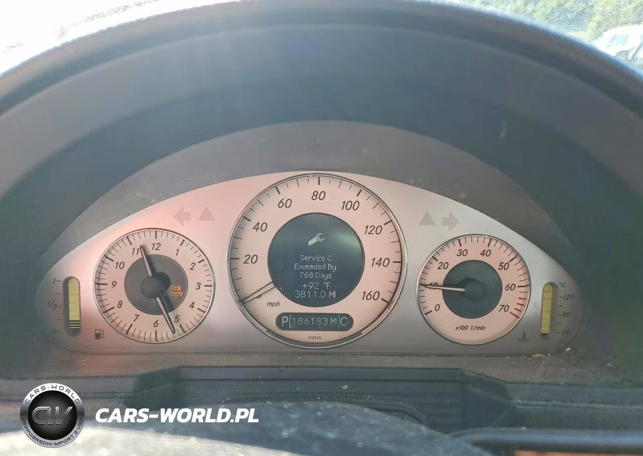 2008 Mercedes-Benz E 350 4Matic VIN:WDBUF87X18B247415 - 9