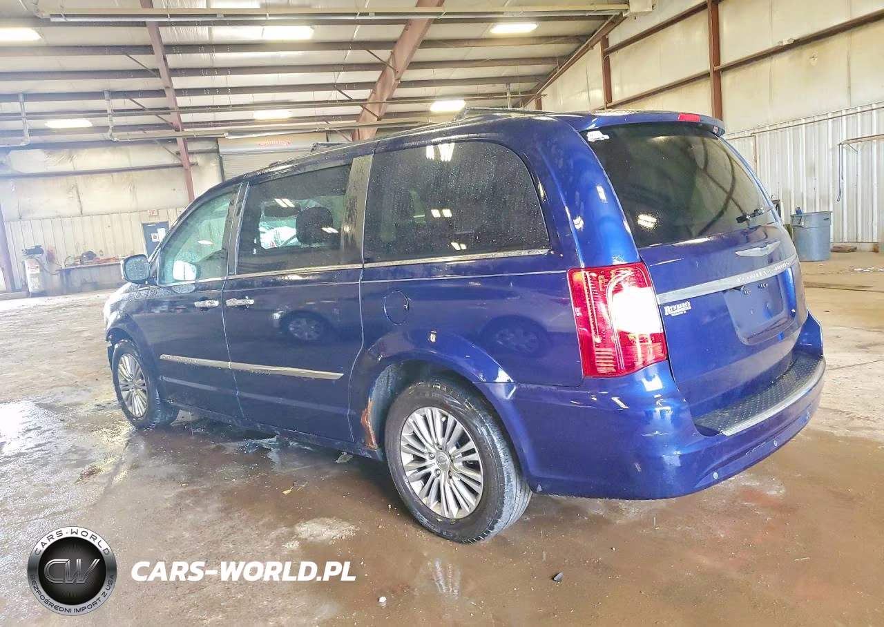 2013 Chrysler Town & Country Touring L VIN:2C4RC1CG4DR682602 - 2