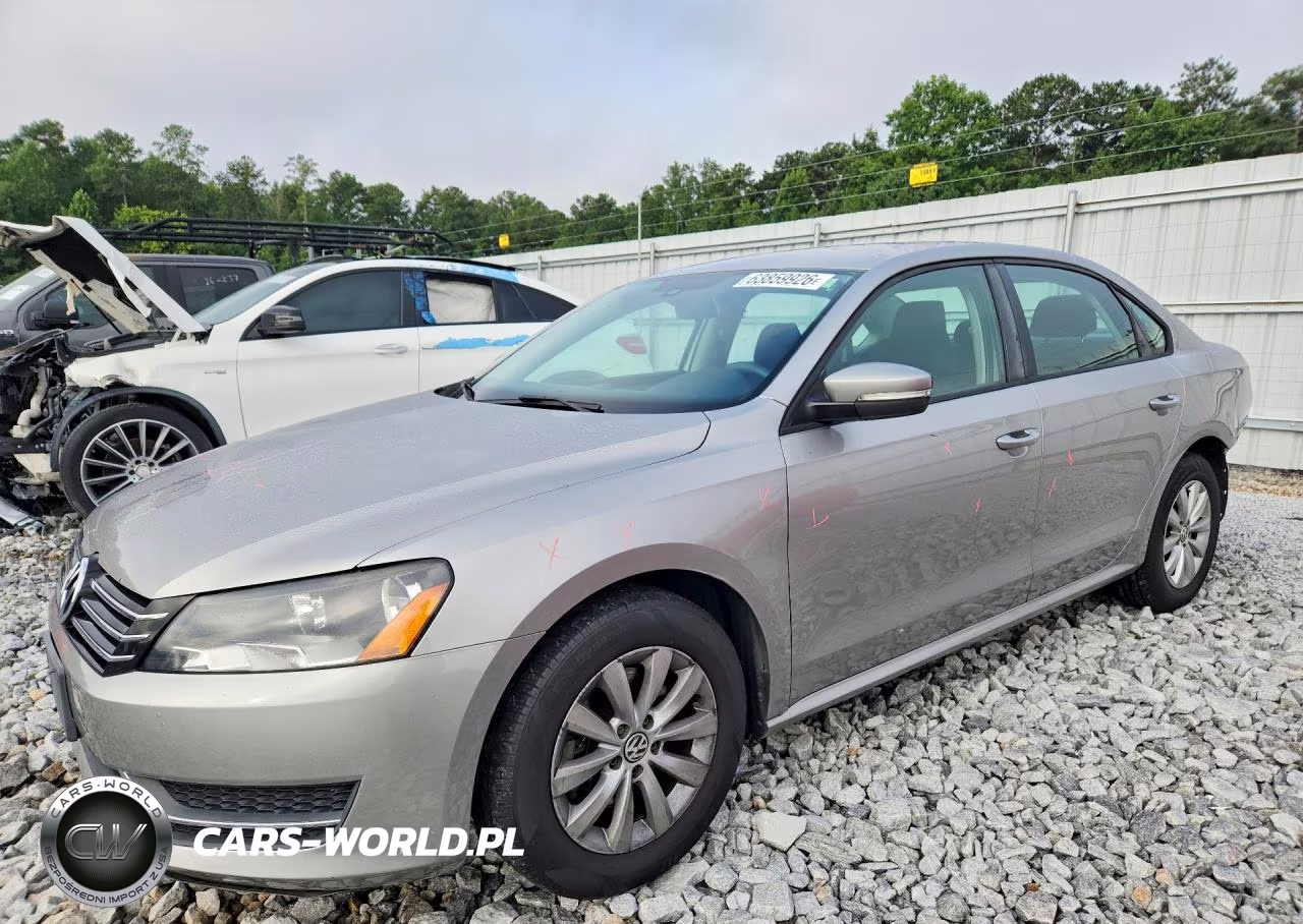 2013 Volkswagen Passat S